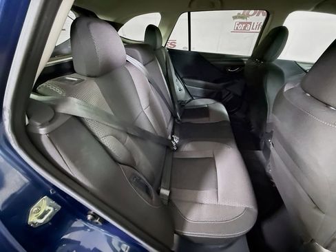 Used 2020 Subaru Outback Premium image 29