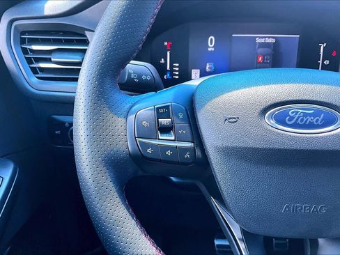 Used 2024 Ford Escape ST-Line w/ Tech Pack #1 FWD image 24