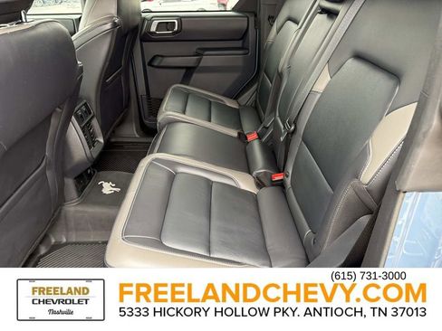 Used 2025 Ford Bronco Outer Banks image 16