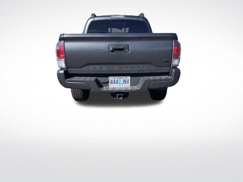 Used 2023 Toyota Tacoma TRD Sport w/ Black Out Package (TMS) image 8