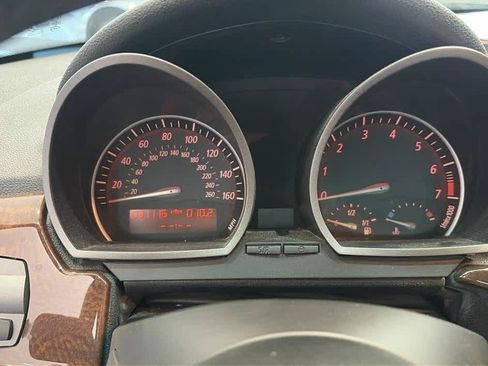 Used 2003 BMW Z4 2.5i RWD image 10