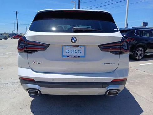 Used 2024 BMW X3 sDrive30i w/ Convenience Package RWD image 8