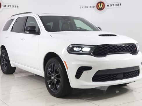 Used 2025 Dodge Durango GT image 23