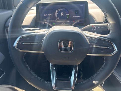 Used 2025 Honda Prologue Elite image 12