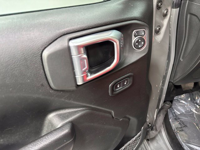 Used 2022 Jeep Gladiator Sport AWD/4WD image 10