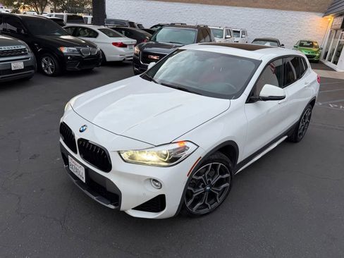 Used 2018 BMW X2 sDrive28i w/ M SportX Package image 2