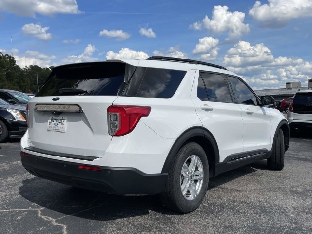 Used 2020 Ford Explorer XLT RWD image 3