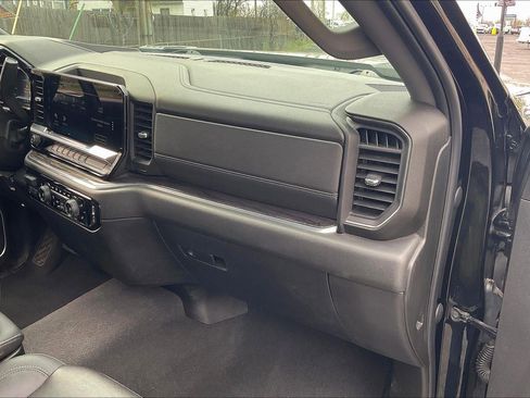 Used 2024 Chevrolet Silverado 2500 LTZ AWD/4WD image 17