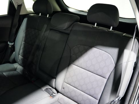 Used 2022 Kia Niro LXS w/ Digital Cluster Package image 17