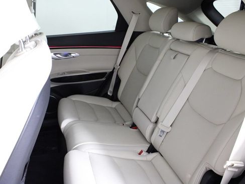 Used 2026 Genesis GV70 2.5T AWD/4WD image 20