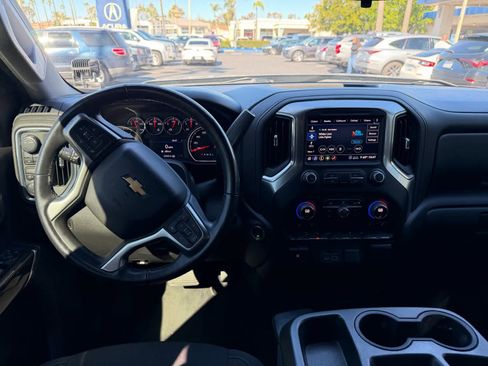 Used 2020 Chevrolet Silverado 1500 LT w/ All-Star Edition image 12