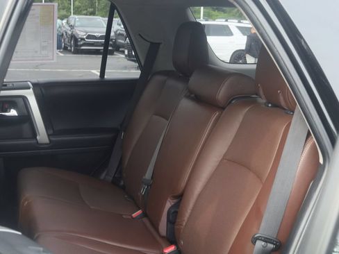 Used 2019 Toyota 4Runner Limited AWD/4WD image 22