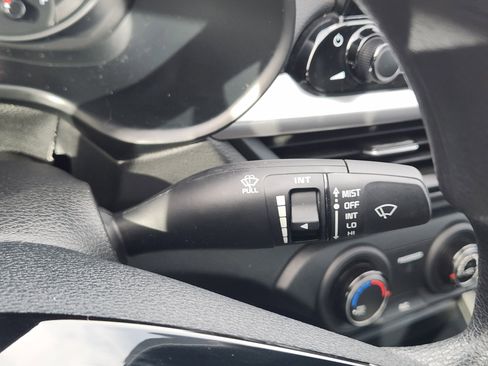 Used 2023 Kia Forte LXS w/ LXS Technology Package image 35