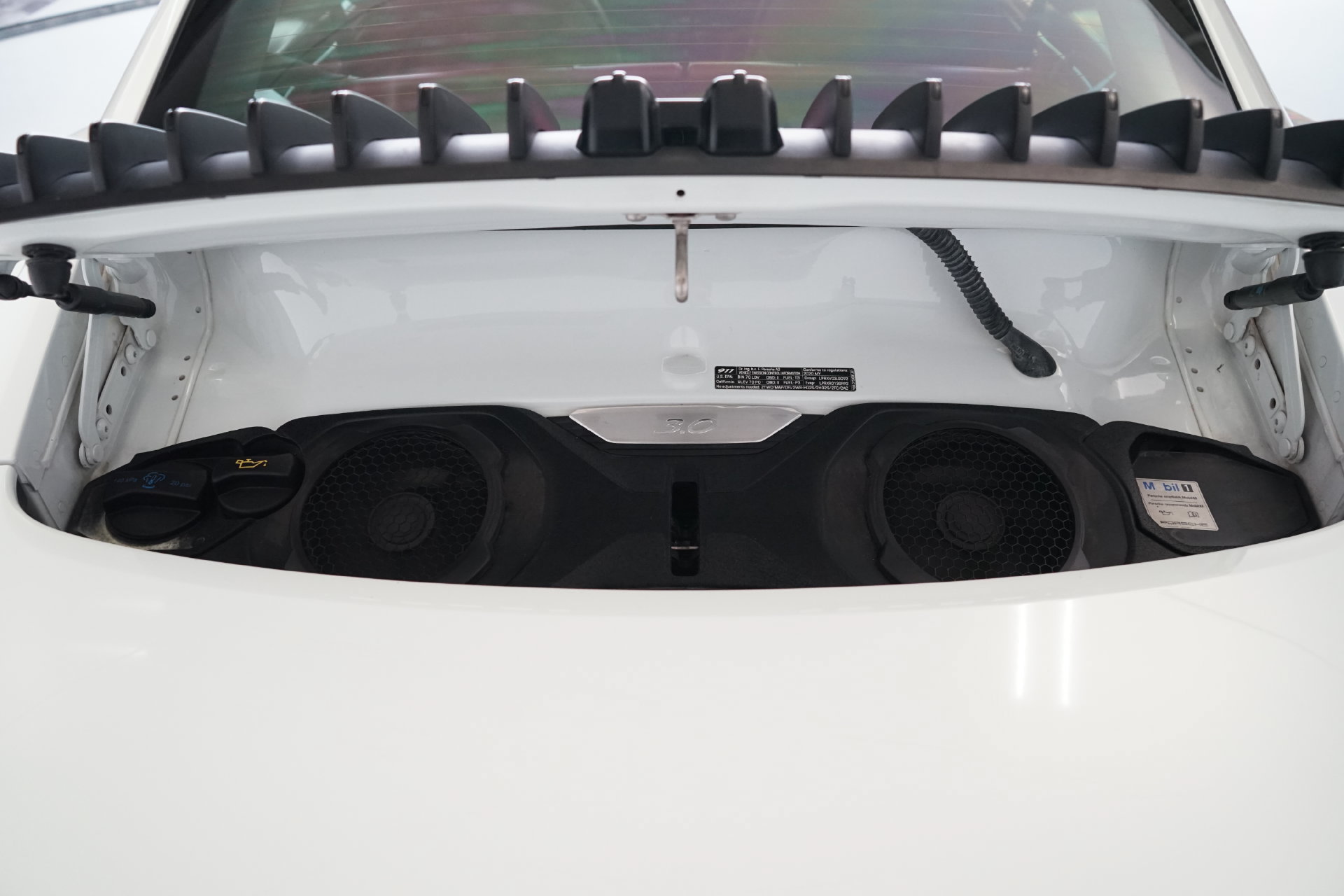 Used 2020 Porsche 911 Carrera RWD image 22
