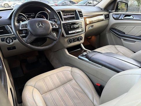 Used 2013 Mercedes-Benz GL 450 4MATIC image 14
