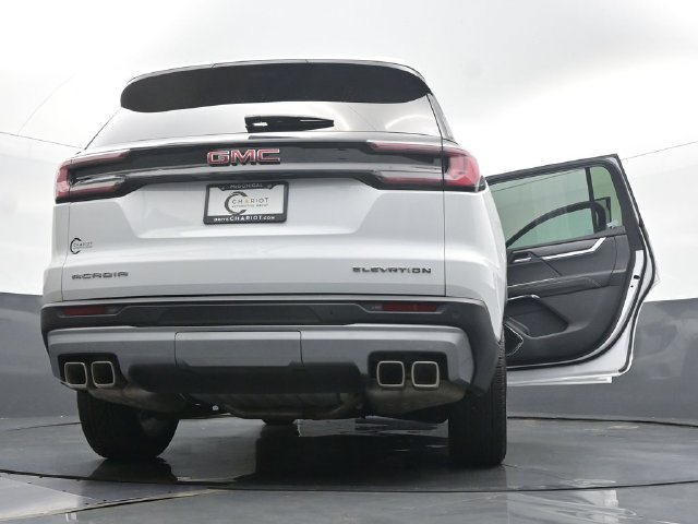 Used 2026 GMC Acadia Elevation w/ Elevation Premium Package FWD image 59