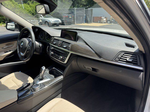 Used 2015 BMW 335i xDrive Sedan AWD/4WD image 35