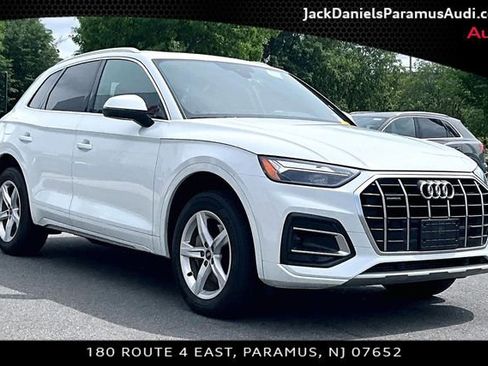 Used 2023 Audi Q5 2.0T Premium w/ Convenience Package AWD/4WD image 9