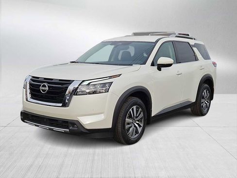 Used 2024 Nissan Pathfinder SL image 8