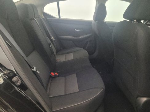 Used 2020 Nissan Sentra SV FWD image 19