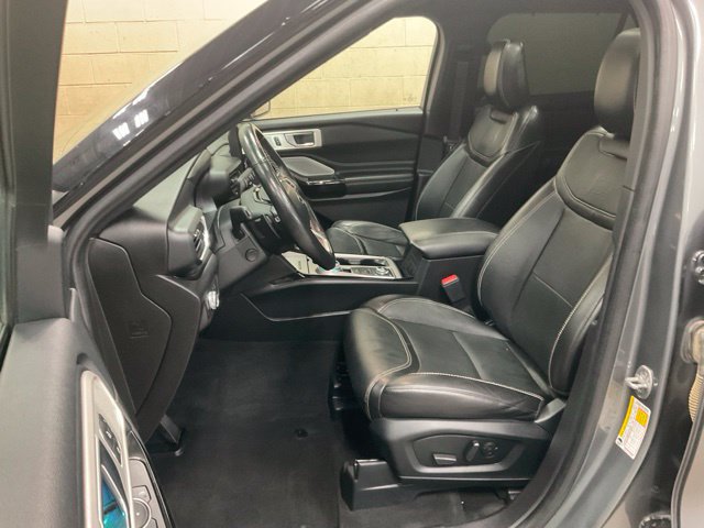 Used 2022 Ford Explorer ST w/ Equipment Group 401A AWD/4WD image 8