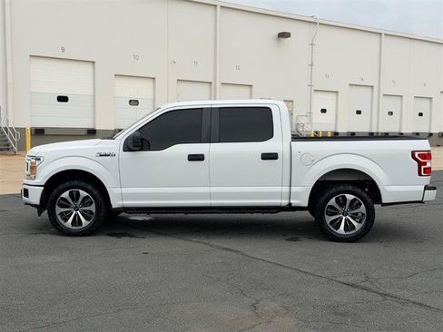 Used 2020 Ford F150 XL w/ Equipment Group 101A Mid AWD/4WD image 4