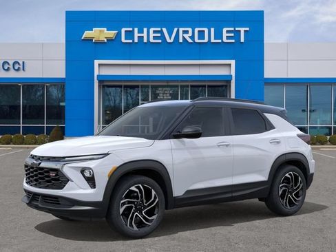New 2026 Chevrolet TrailBlazer RS w/ Driver Confidence Package FWD image 2