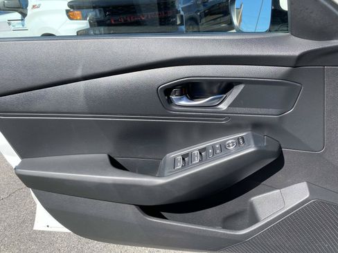 Used 2023 Honda Accord LX image 19