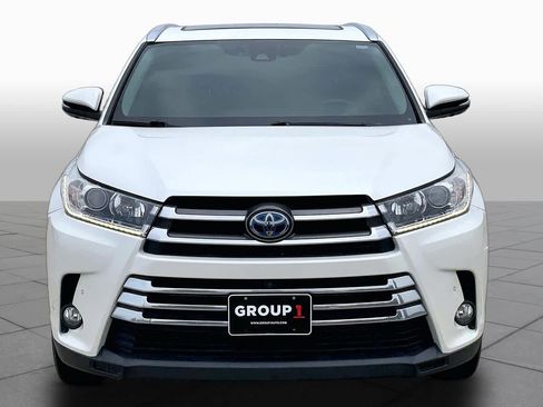 Used 2018 Toyota Highlander Limited Platinum AWD/4WD image 4