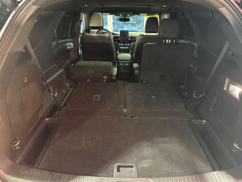 Used 2023 Ford Explorer ST w/ Equipment Group 401A AWD/4WD image 34