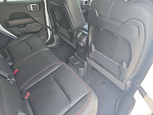 New 2026 Jeep Wrangler Unlimited Rubicon 392 w/ Quick Order Package 27X Moab AWD/4WD image 12