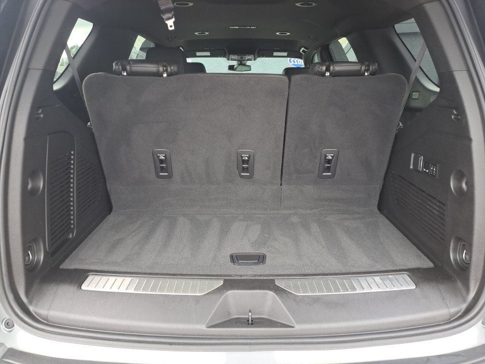 Used 2022 GMC Yukon Denali AWD/4WD image 25