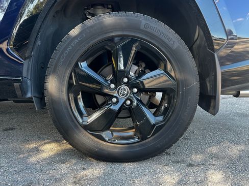 Used 2019 Toyota RAV4 XSE image 10