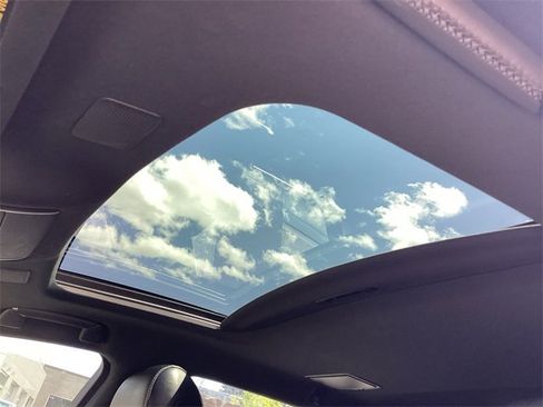 Used 2019 Lexus LS 500 AWD image 23