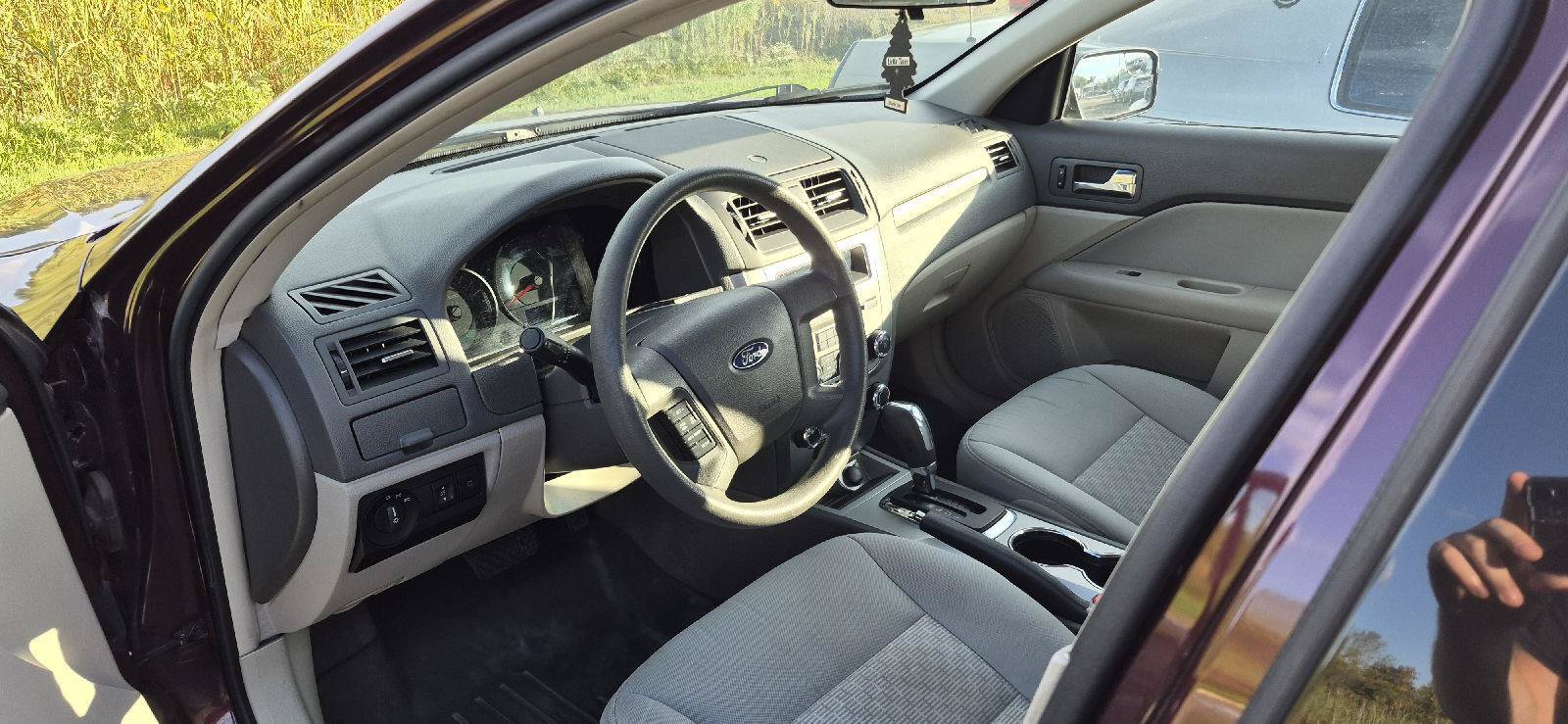 Used 2012 Ford Fusion S FWD image 5