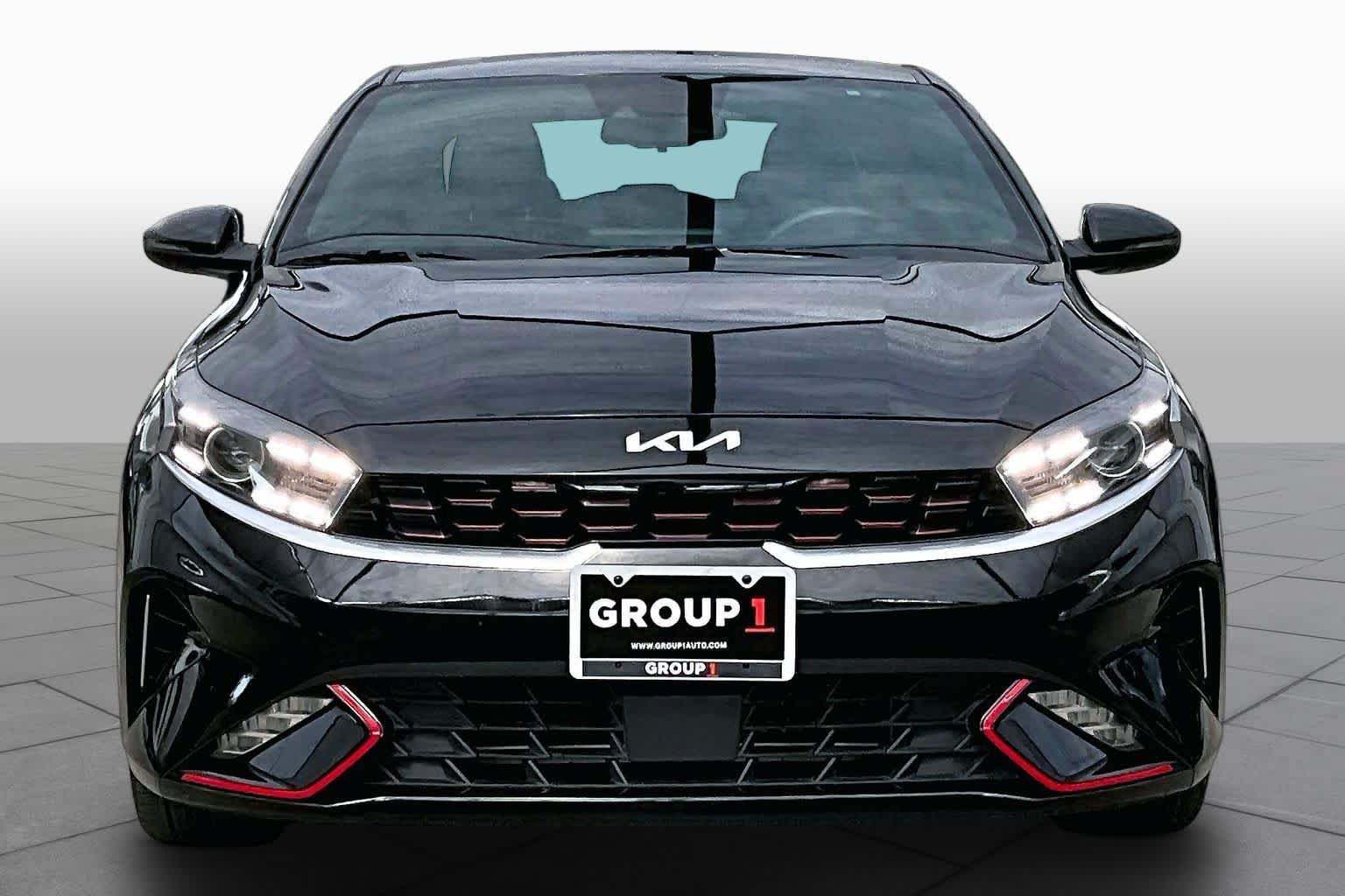 Used 2023 Kia Forte GT-Line w/ GT-Line Technology Package FWD image 4