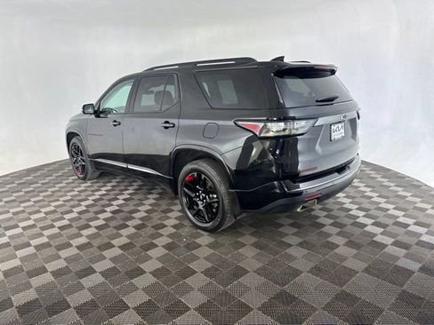 Used 2020 Chevrolet Traverse Premier w/ Redline Edition AWD/4WD image 9