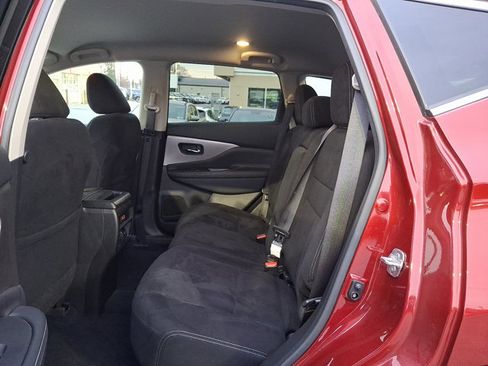 Used 2020 Nissan Murano SV image 10