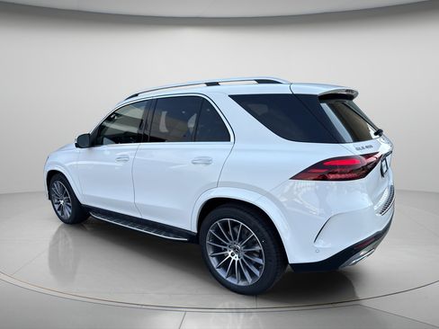 Certified 2026 Mercedes-Benz GLE 450 4MATIC image 2