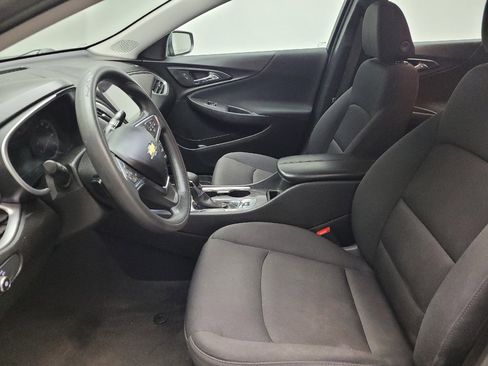 Used 2022 Chevrolet Malibu LT FWD image 17