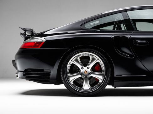 Used 2003 Porsche 911 Turbo AWD/4WD image 7