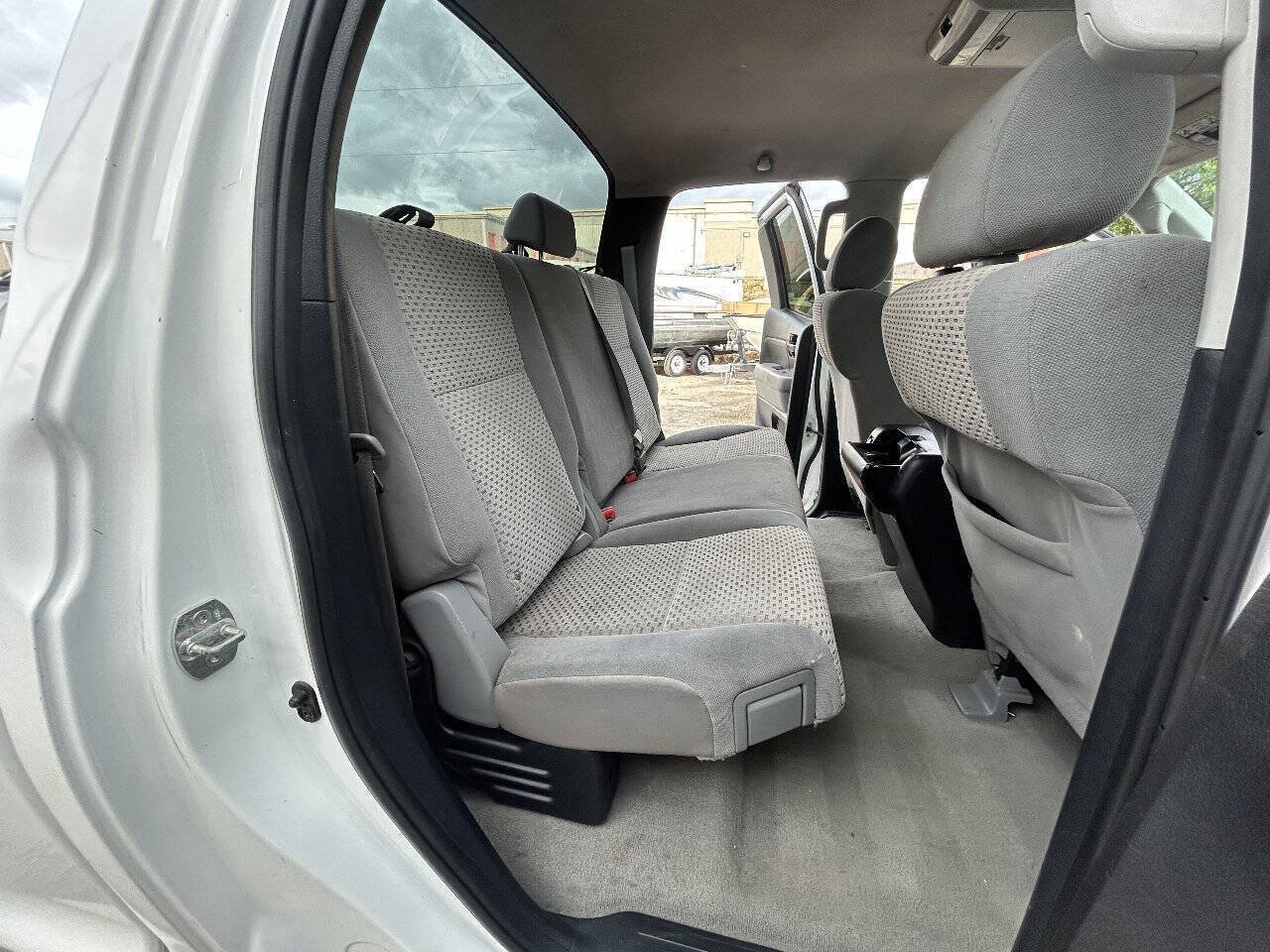 Used 2010 Toyota Tundra 2WD Double Cab image 12