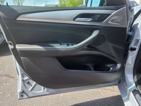 Used 2022 BMW X3 xDrive30i w/ M Sport Package 2 image 4