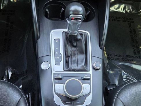 Used 2018 Audi A3 2.0T Premium image 13