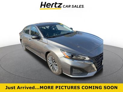 Used 2025 Nissan Altima 2.5 SV