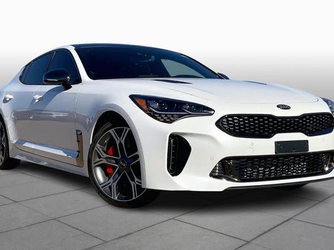 Certified 2021 Kia Stinger GT1 image 2