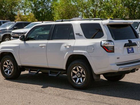 Used 2020 Toyota 4Runner TRD Off-Road Premium AWD/4WD image 7