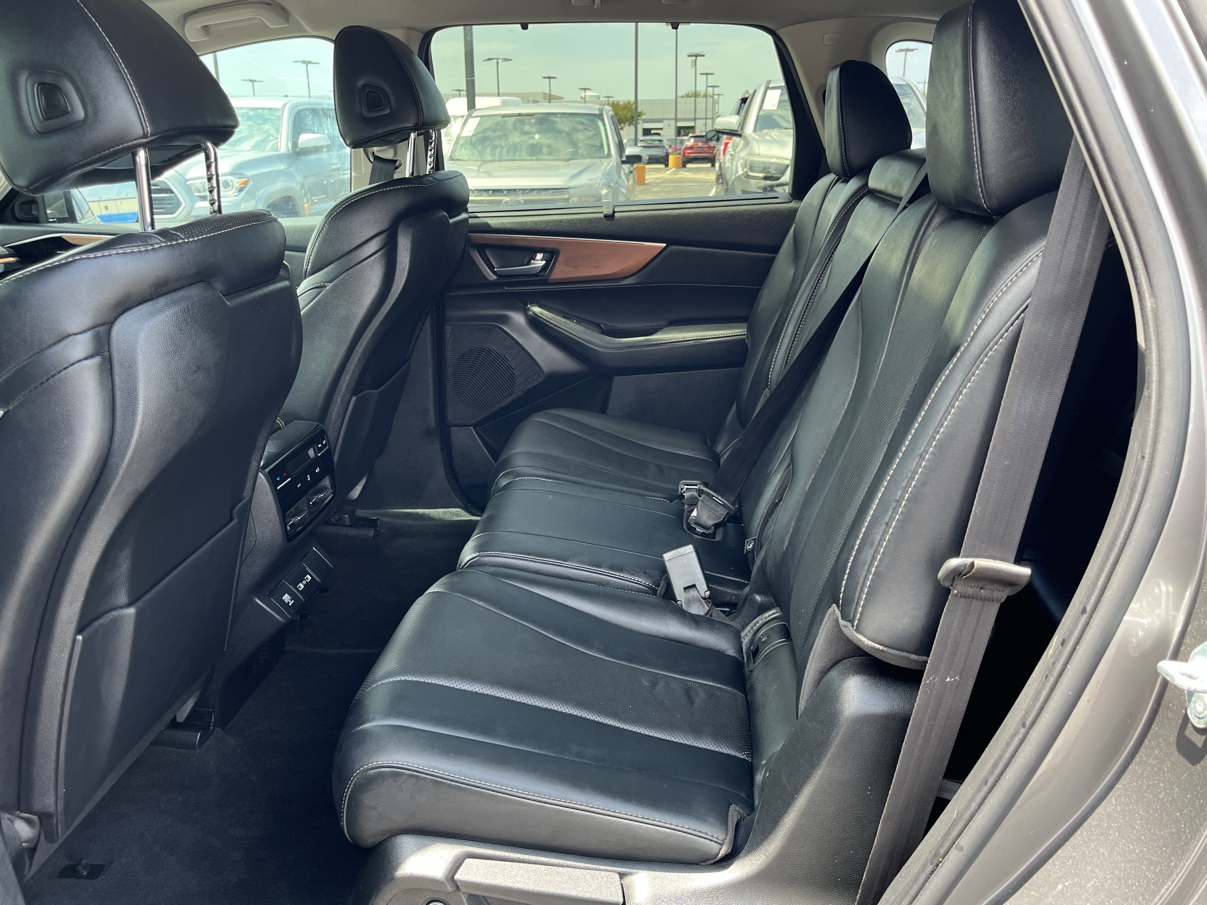 Used 2022 Acura MDX w/ Technology Package FWD image 33