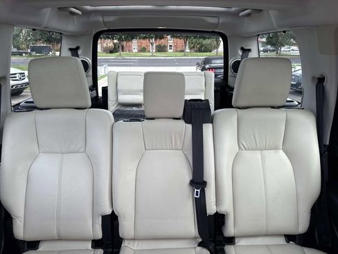 Used 2014 Land Rover LR4 HSE LUX AWD/4WD image 11