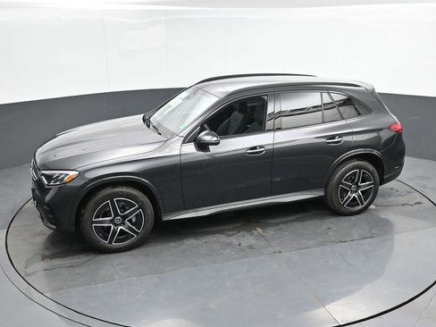 New 2025 Mercedes-Benz GLC 300 GLC 300 image 36